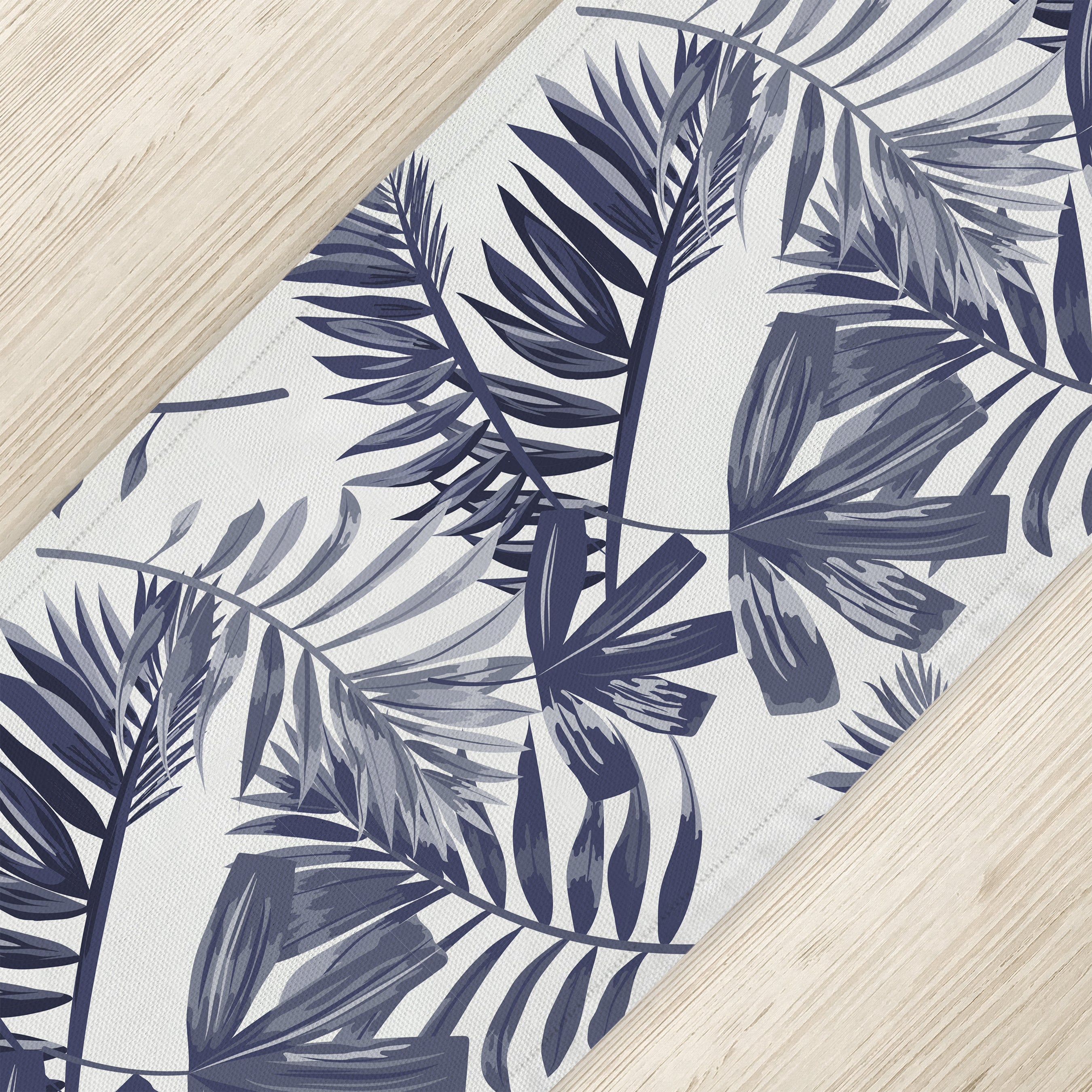 Azura Table Runner