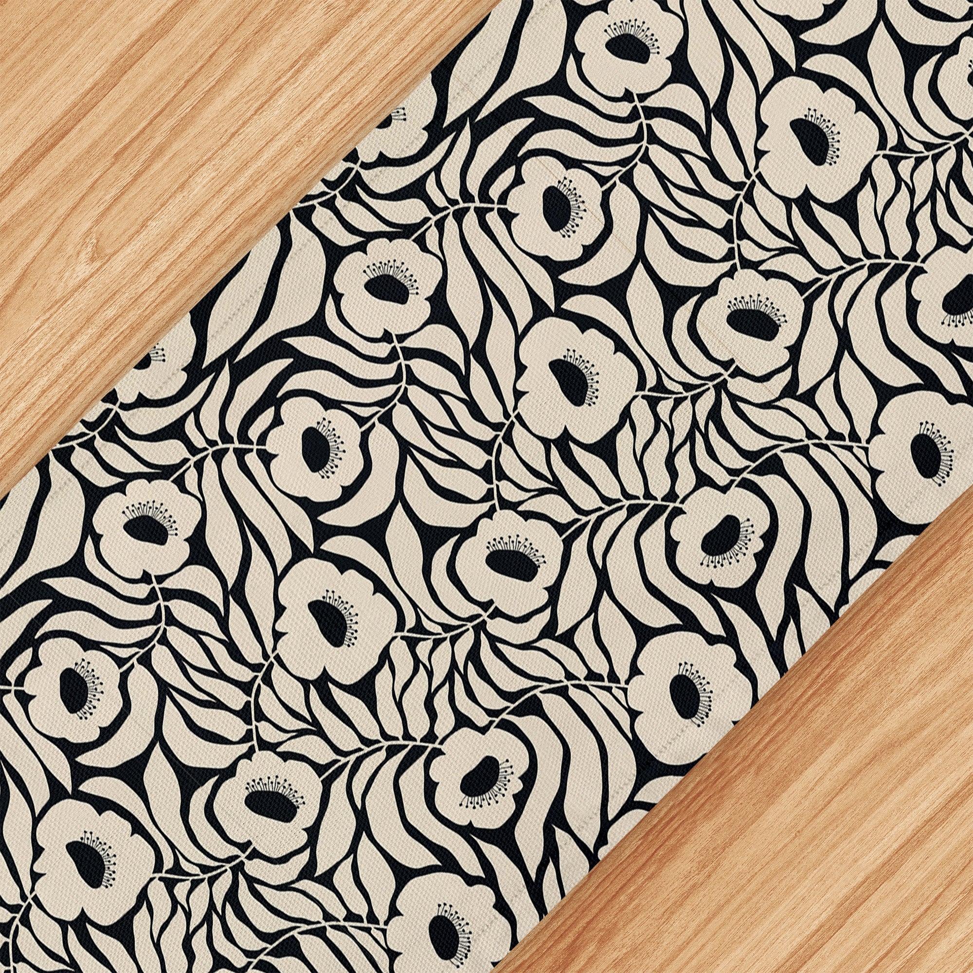 Fresque Table Runner