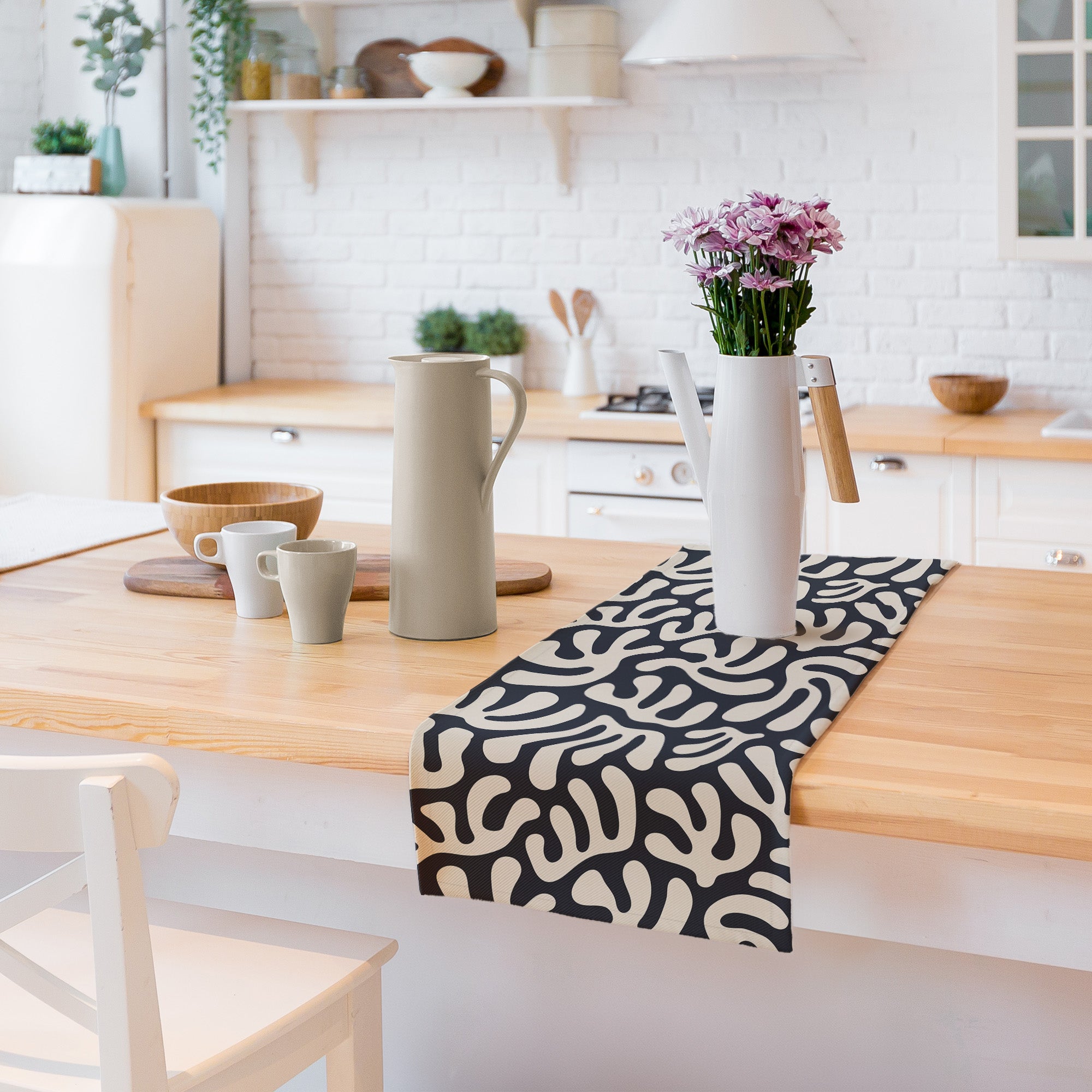 Serenel Table Runner