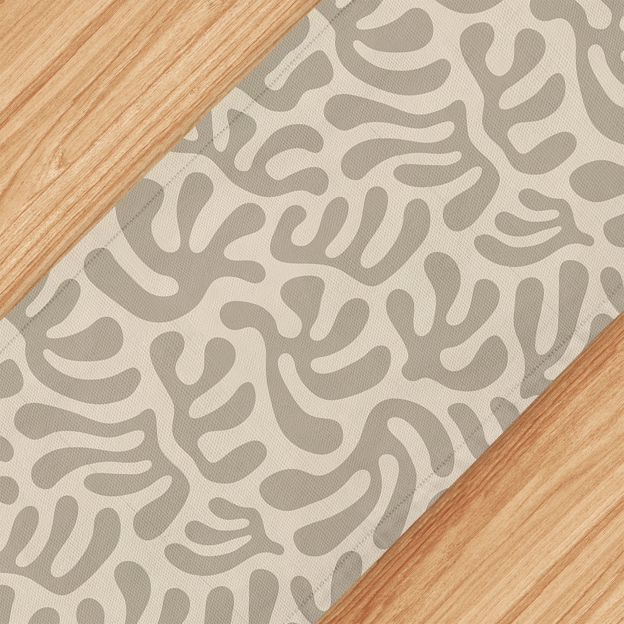 Serenel Table Runner