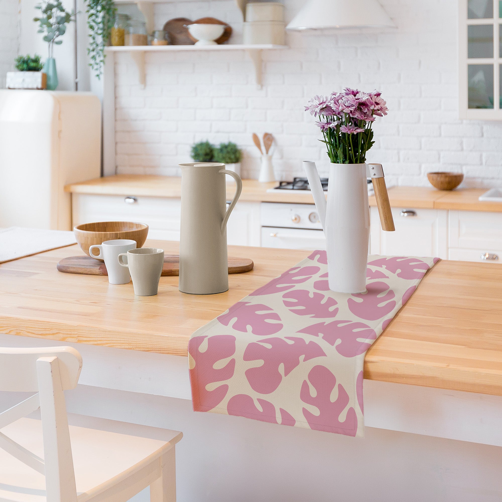 Liora Table Runner