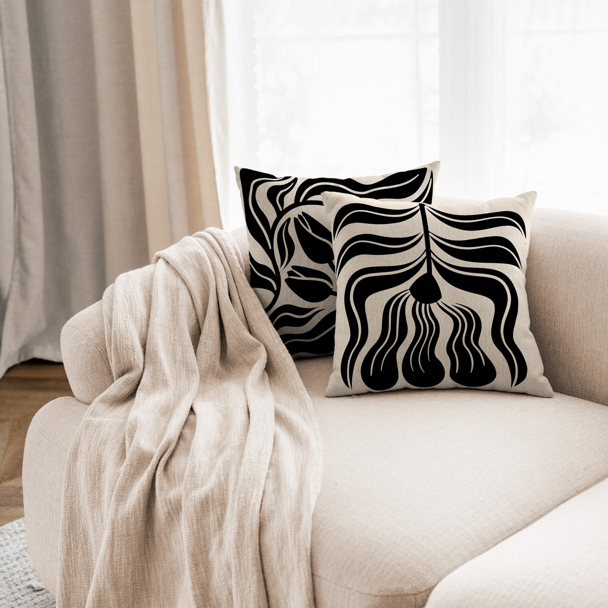 Fresque Cushion Cover