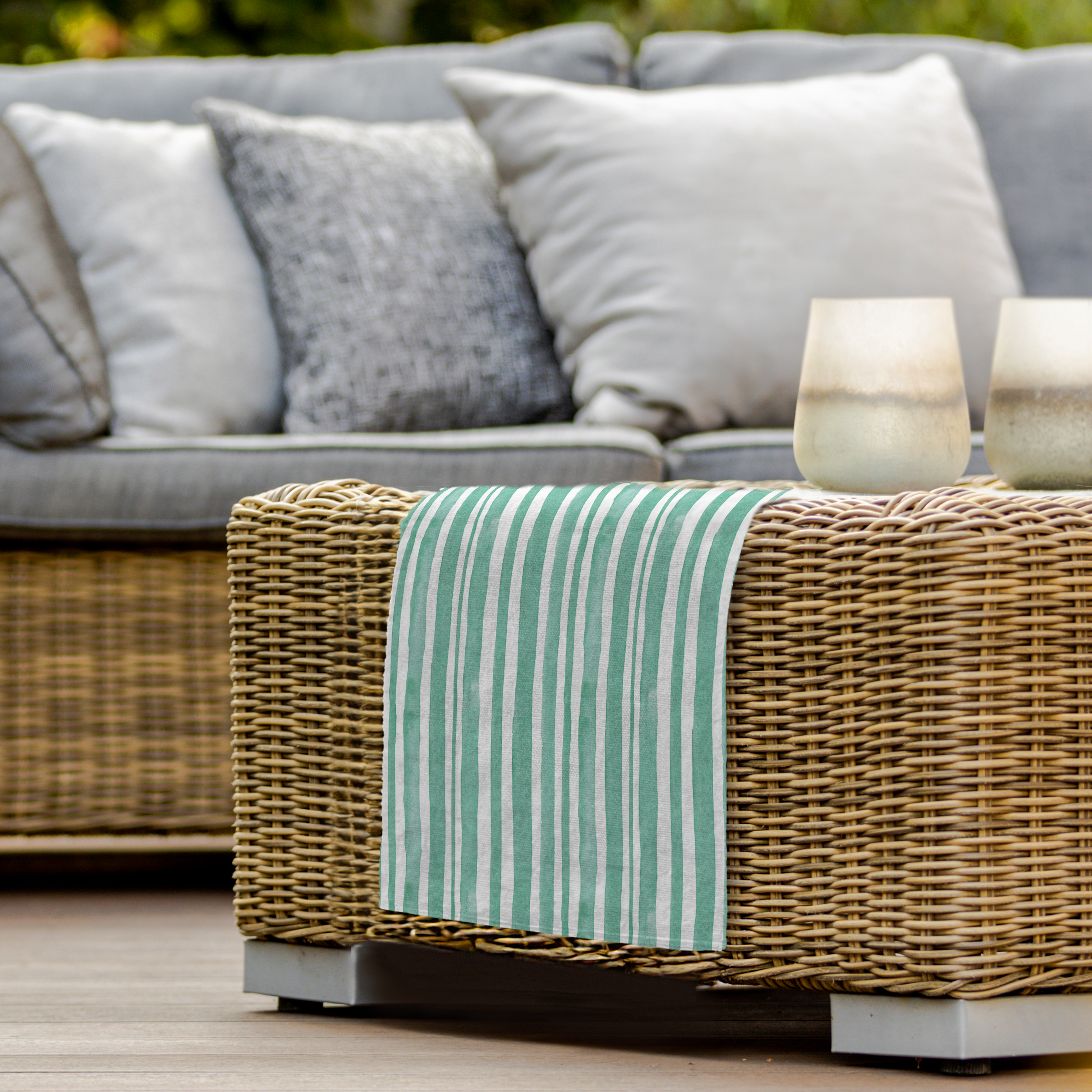 Sisca Table Runner
