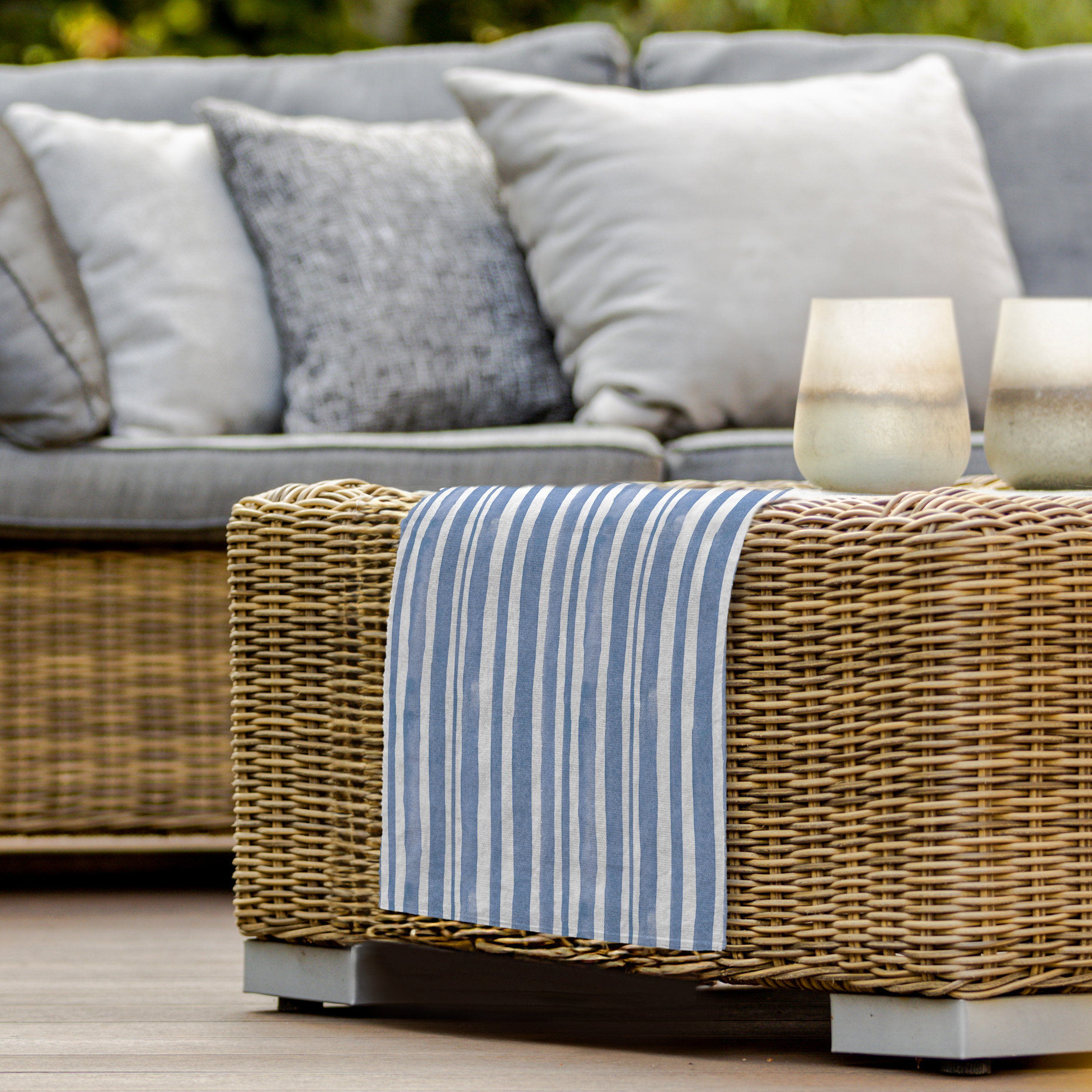 Sisca Table Runner