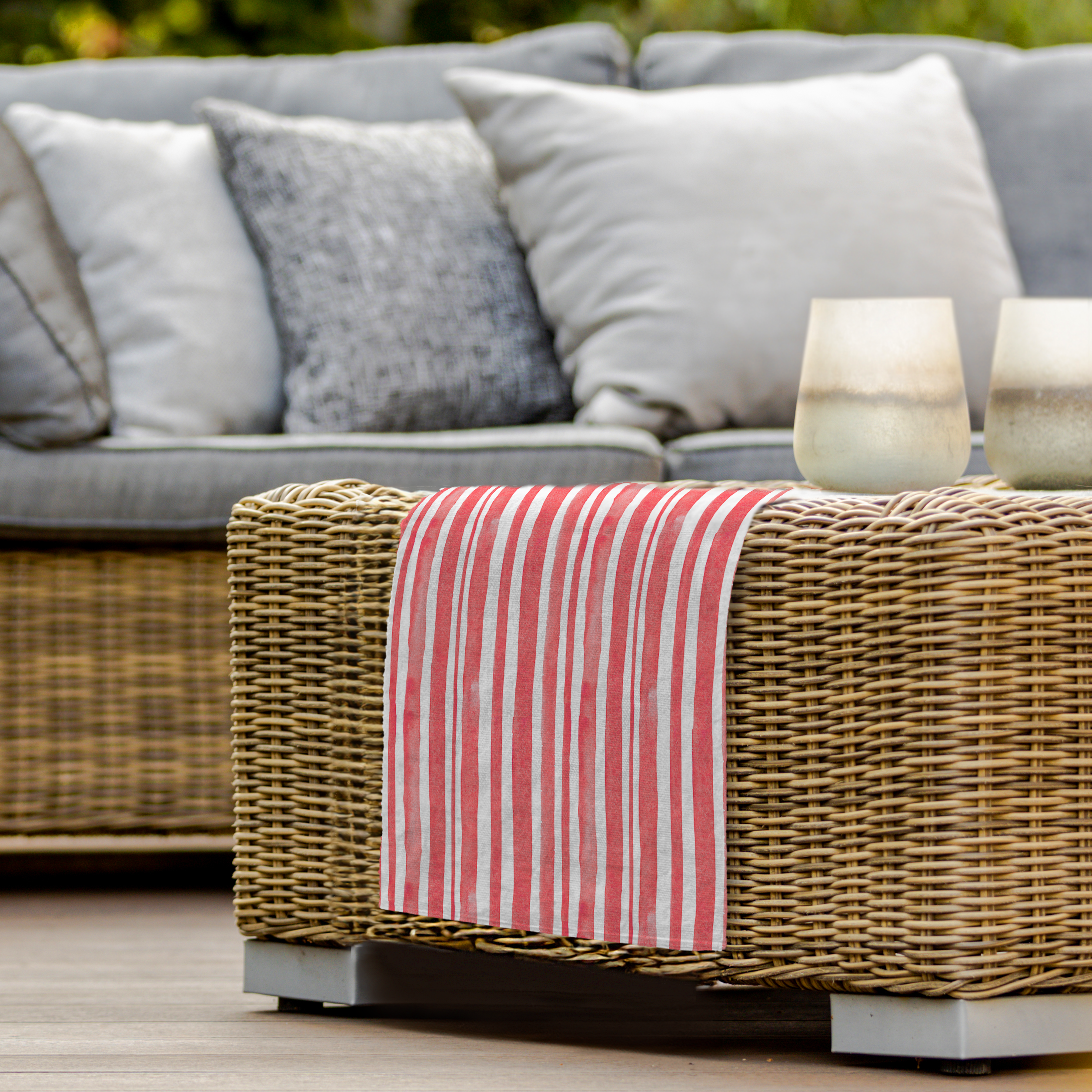 Sisca Table Runner